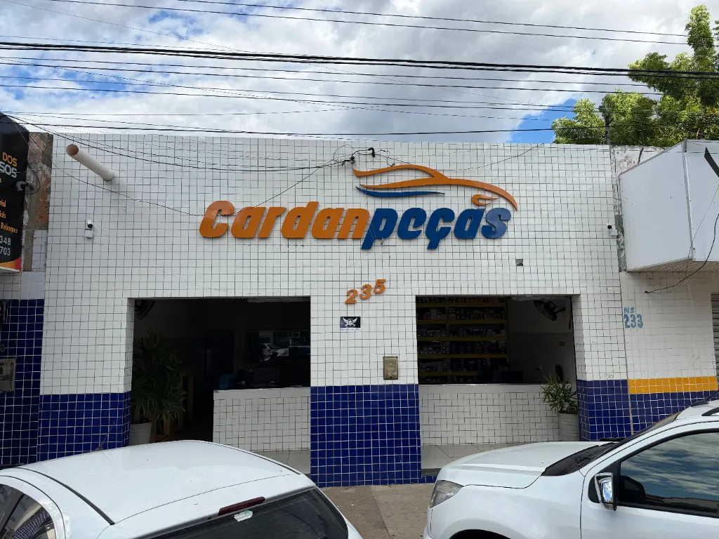 Fachada da loja Cardan Peças